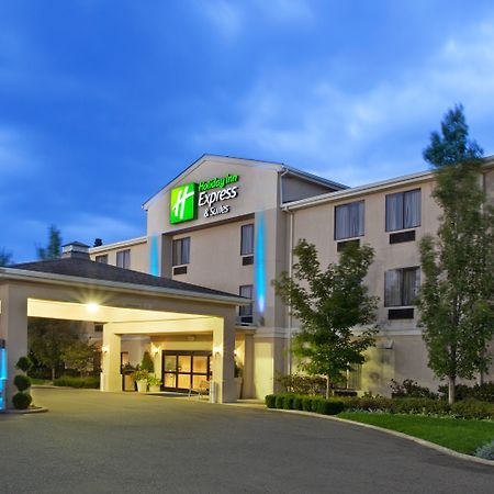 Holiday Inn Express hotel y Suites Alliance Exterior foto