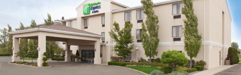 Holiday Inn Express hotel y Suites Alliance Exterior foto